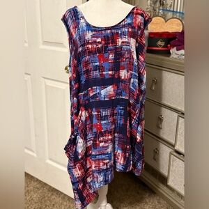 Avenue blue and red tunic